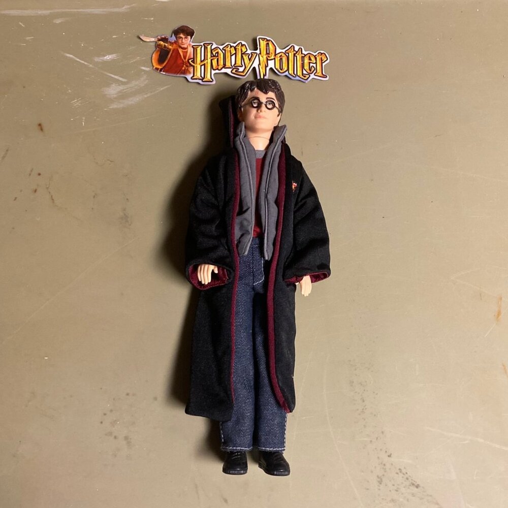 Harry Potter Hogsmeade Harry 11" Doll Action Figure 2003 Mattel